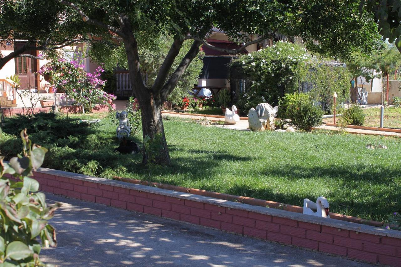 Apartments For Families With Children Privlaka, Zadar - 5747 ภายนอก รูปภาพ