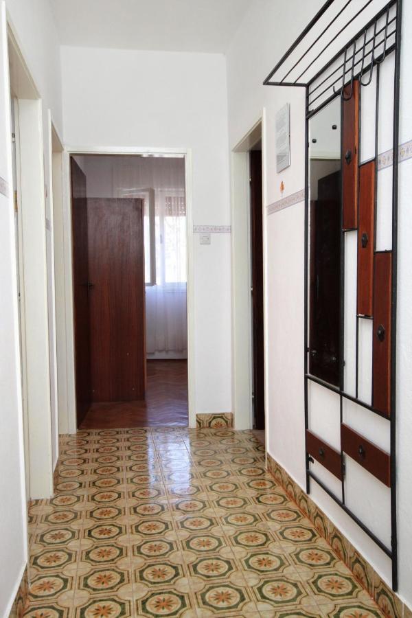Apartments For Families With Children Privlaka, Zadar - 5747 ภายนอก รูปภาพ